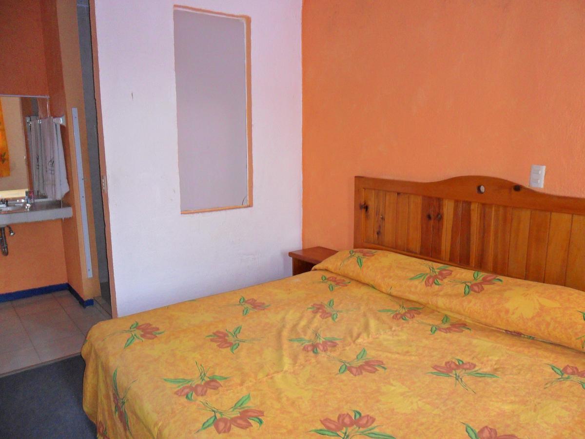 Hotel Las Cabanas San Felipe del Progreso Buitenkant foto